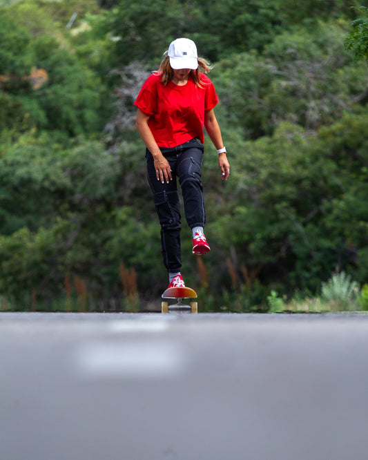 Skateboard Stance: Why You Shouldn’t Push Mongo